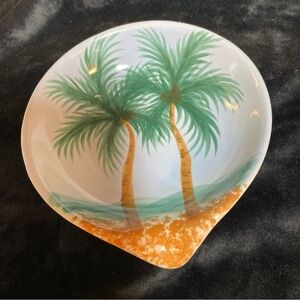 Banana Patch Studio Kauai Hawaii Art Pottery Bowl With Pour Spout  Palm Trees